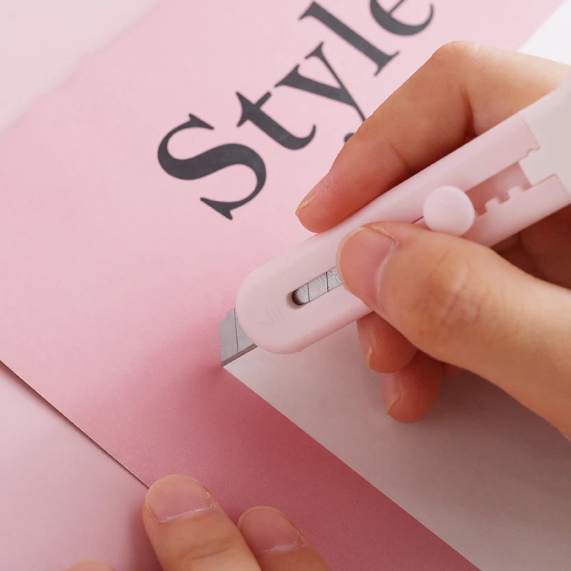 Cat Paw Refillable Craft Knife